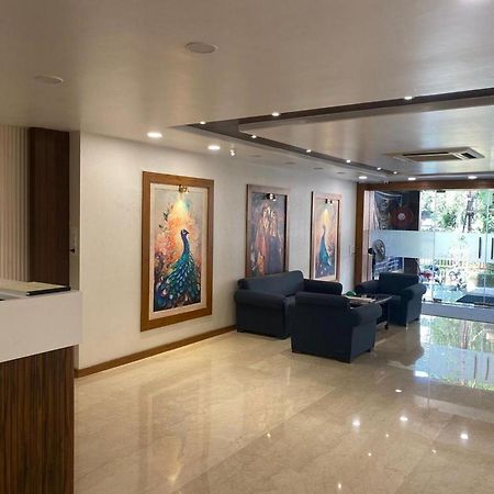 Hotel Eleven Heights ボーパール エクステリア 写真