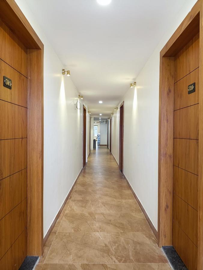 Hotel Eleven Heights ボーパール エクステリア 写真