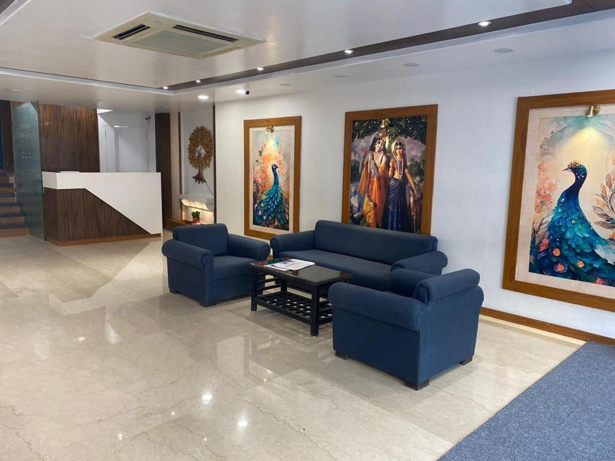 Hotel Eleven Heights ボーパール エクステリア 写真